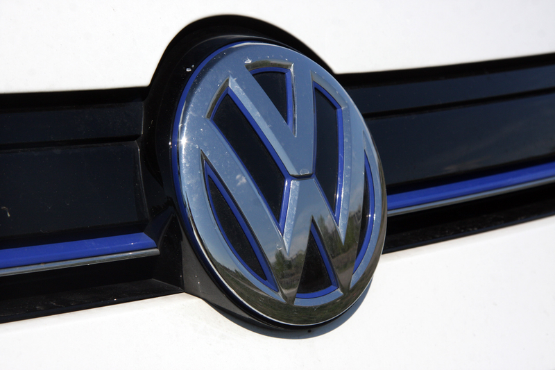 Illustration for article titled The Volkswagen e-Golf Is About As Normal As Electric Cars Can Get
